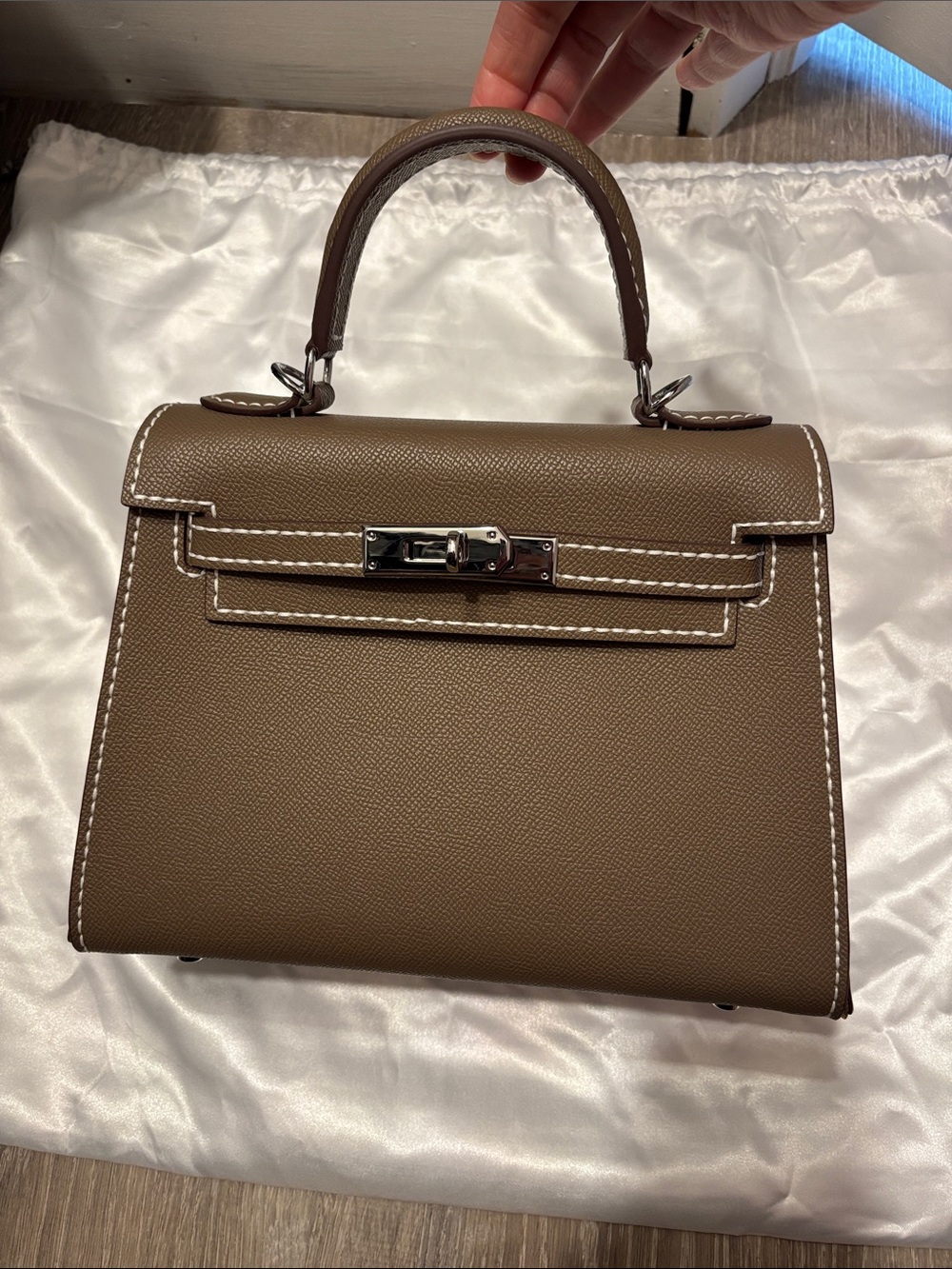 Brand New Kelly Bag (Unbranded) in Taupe